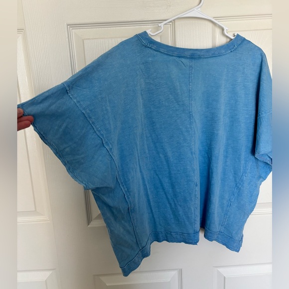 Double Zero Blue V-Neck Short Sleeve Tee - Picture 7 of 13